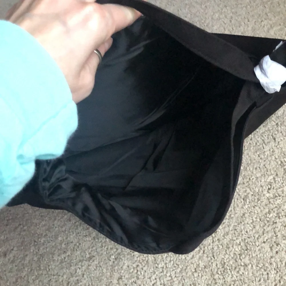 VICTORIA’S SECRET TOTE BAG